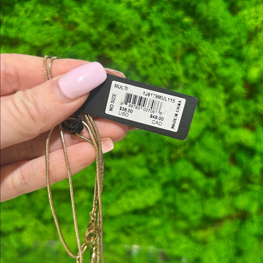 BCBGeneration Gold Necklace 🇨🇦 - Picture 5 of 5